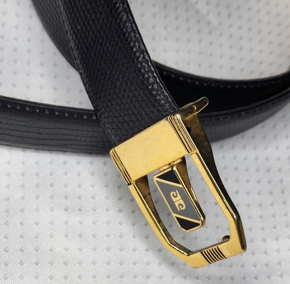 VINTAGE Pierre Cardin Leather  belt - Picture 3 of 5